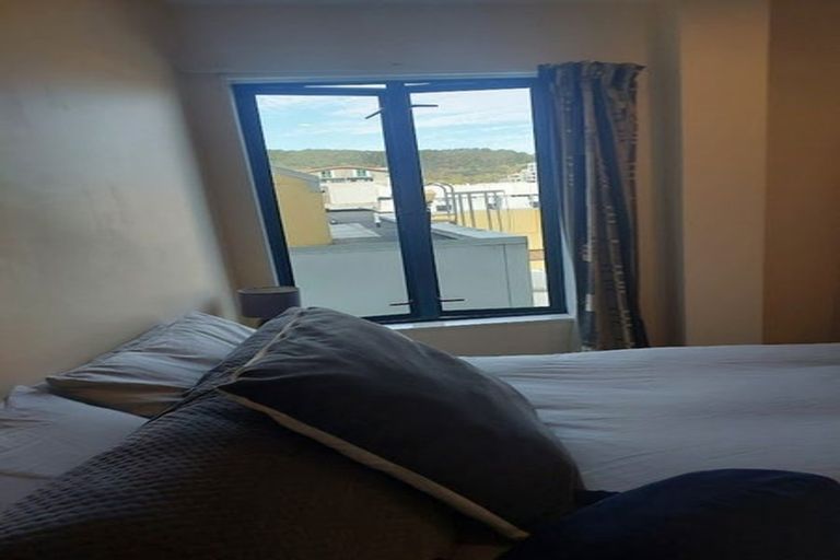 Photo of property in Courtenay Apartments, 501/120 Courtenay Place, Te Aro, Wellington, 6011
