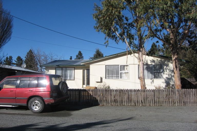 Photo of property in 36 Omahau Crescent, Twizel, 7901