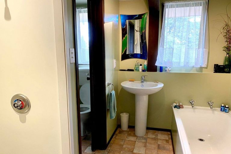 Photo of property in 8 Burraness Street, Palmerston, 9430