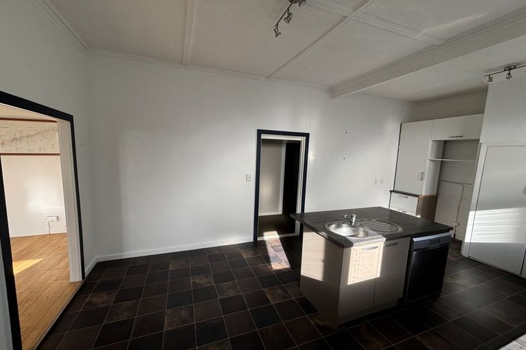 Photo of property in 6 Malcolm Street, Martinborough, 5711