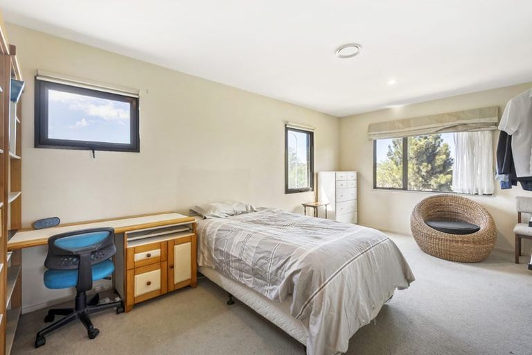 Photo of property in 23 Ballymore Drive, Pinehill, Auckland, 0632