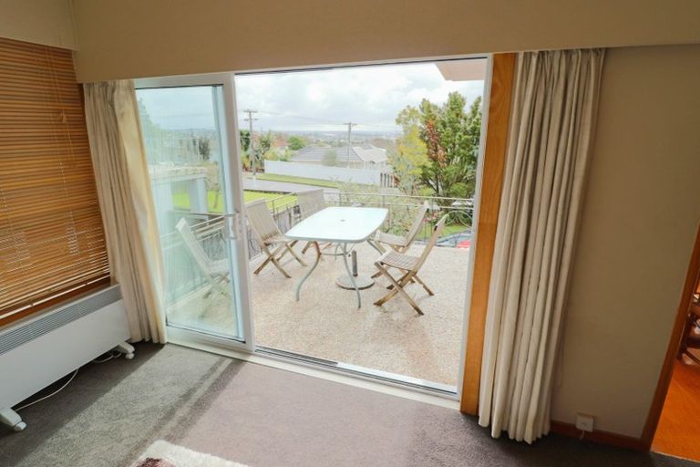 Photo of property in 3 Hepper Street, New Lynn, Auckland, 0600