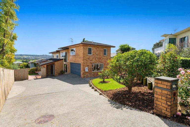 Photo of property in 4 Totara Views Drive, Red Beach, 0932