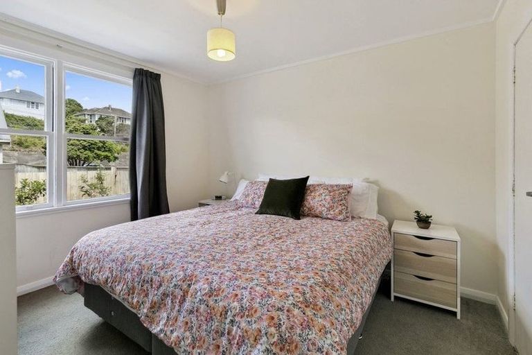 Photo of property in 41 Dimock Street, Titahi Bay, Porirua, 5022