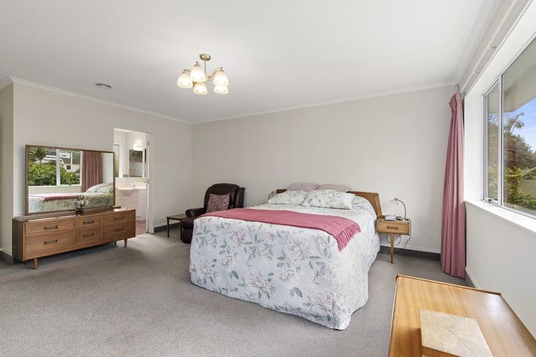 Photo of property in 2 Bloomfield Terrace, Hutt Central, Lower Hutt, 5010