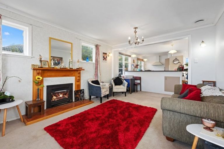 Photo of property in 20 Davis Crescent, Elderslea, Upper Hutt, 5018