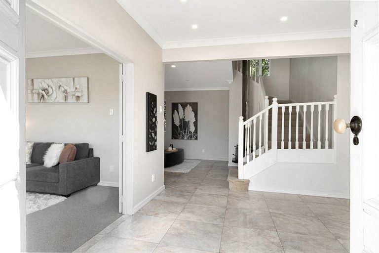 Photo of property in 13 Belvedere Court, West Harbour, Auckland, 0618