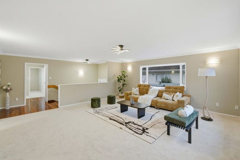 Photo of property in 11 Caserta Place, Clover Park, Auckland, 2023