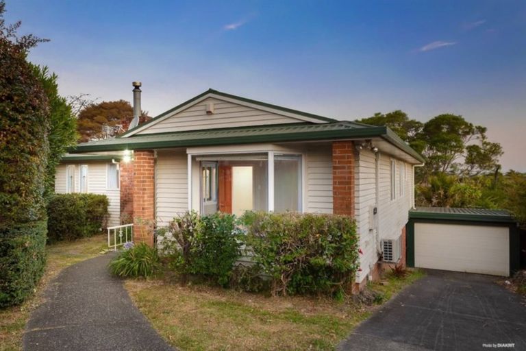 Photo of property in 41b Jaemont Avenue, Te Atatu South, Auckland, 0610