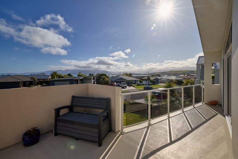 Photo of property in 40 Kotuku Road, South Bay, Kaikoura, 7300
