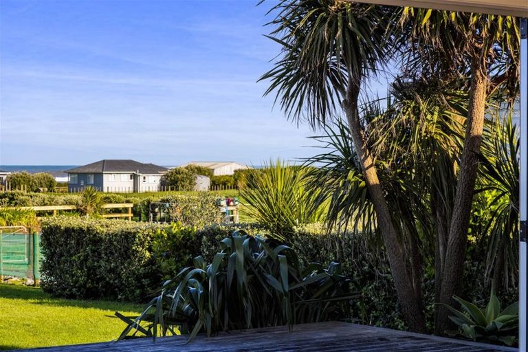 Photo of property in 32 Anglers Avenue, Warea, 4381