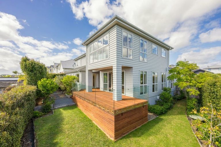 Photo of property in 5 Greyfort Road, Silverdale, 0932