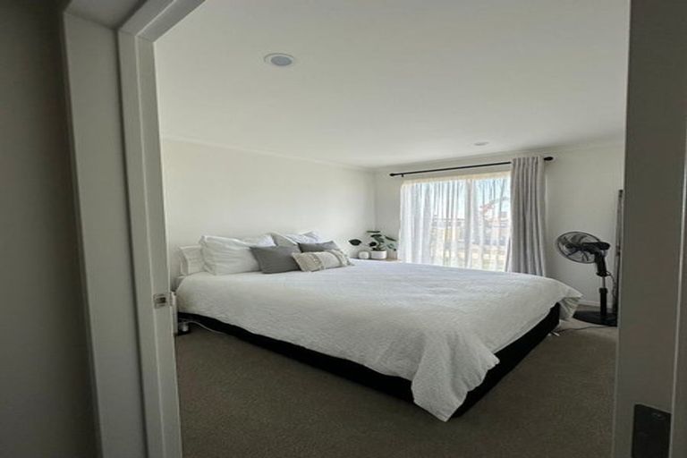 Photo of property in 34 Waipuhinui Way, Wiri, Auckland, 2104