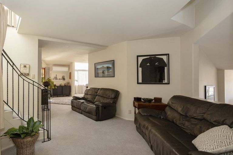 Photo of property in 16 Slade Street, Oamaru North, Oamaru, 9400