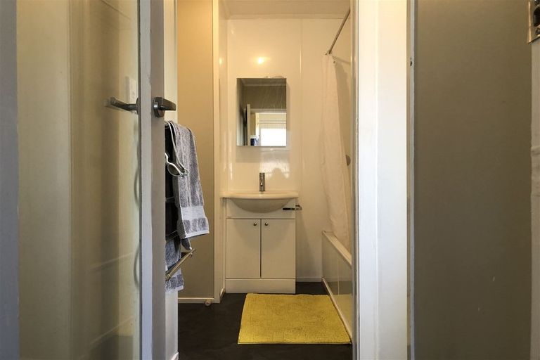 Photo of property in 1/71 Church Street, Devonport, Auckland, 0624