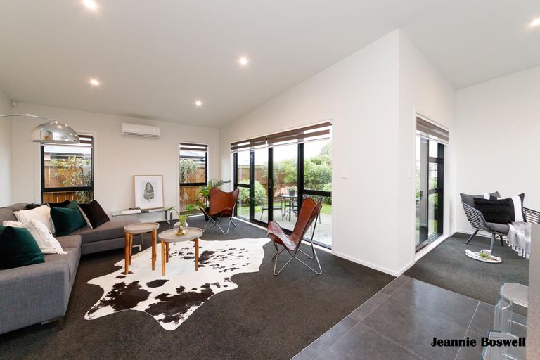 Photo of property in 28a Ward Street, Palmerston North, 4410