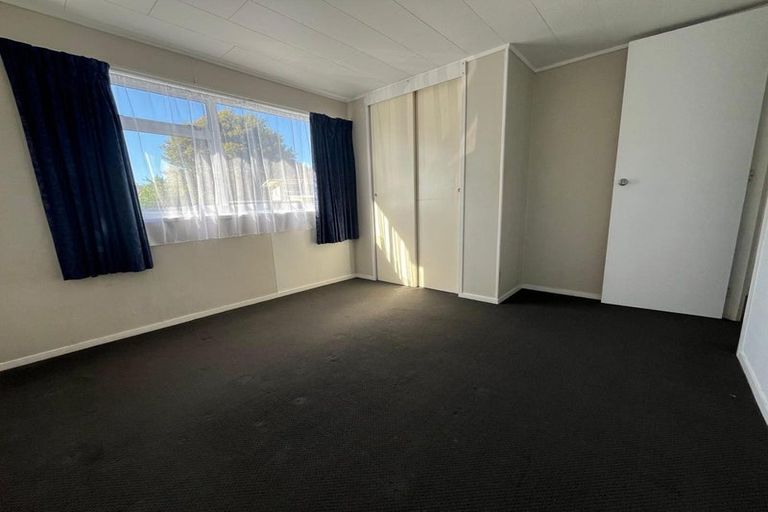 Photo of property in 70 Racecourse Road, Waiuku, 2123