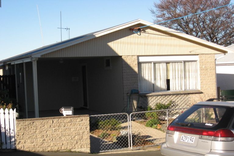 Photo of property in 19 Peel Street, Mornington, Dunedin, 9011