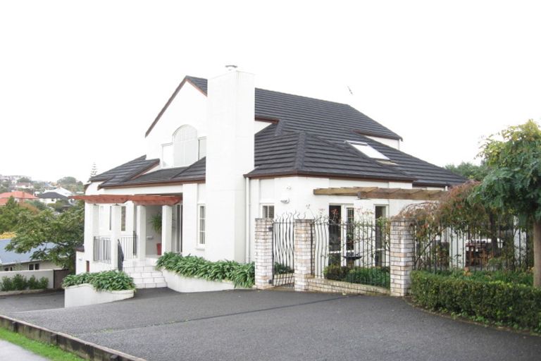 Photo of property in 73 Beach Road, Mellons Bay, Auckland, 2014