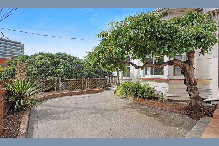 Photo of property in 50 Riddiford Street, Newtown, Wellington, 6021