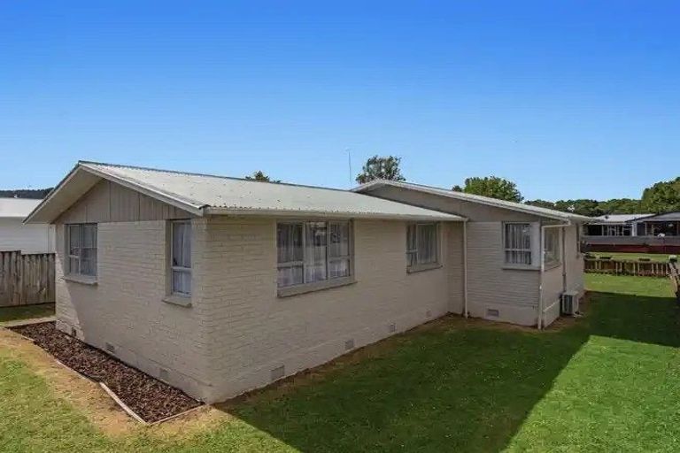 Photo of property in 52 Churchill Street, Whakatane, 3120