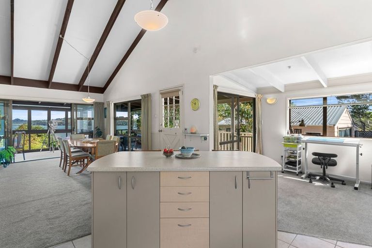 Photo of property in 368 Pahi Road, Pahi, Paparoa, 0571