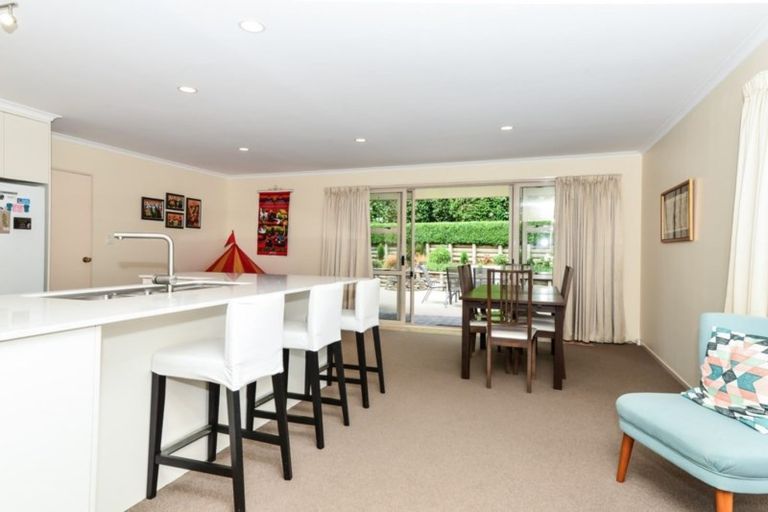 Photo of property in 29 Greenfield Drive, Western Heights, Hamilton, 3200