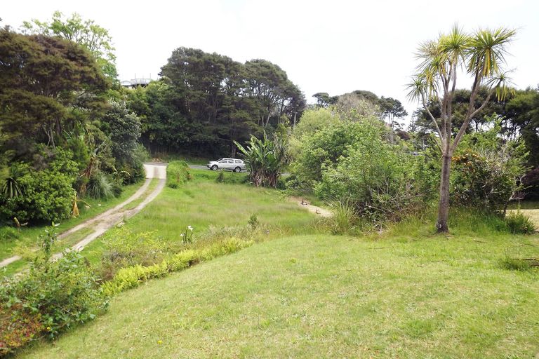 Photo of property in 5 Cross Street, Raglan, 3225