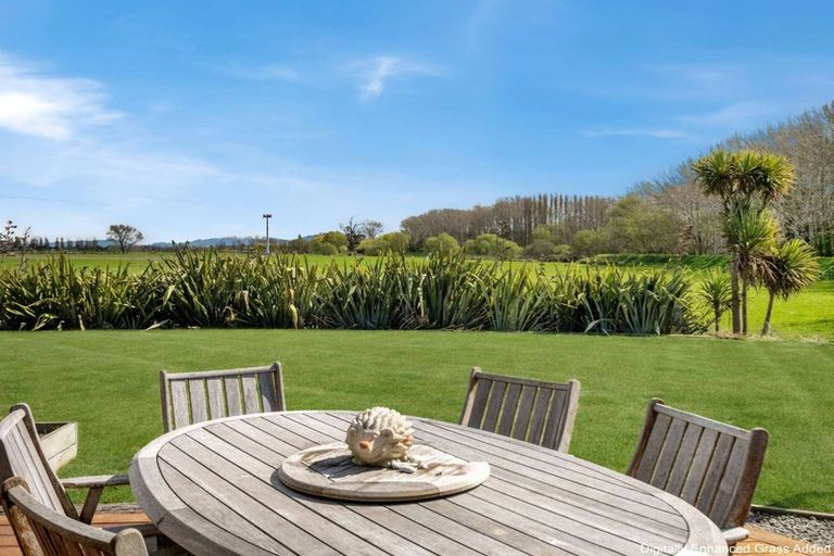 Photo of property in 21 Collins Drive, Waikuku Beach, 7402