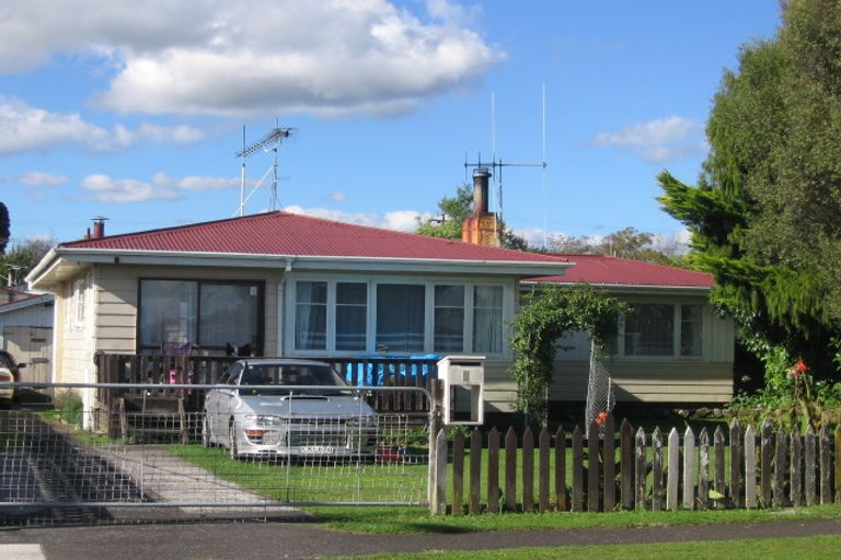 Photo of property in 1 Philip Street, Tokoroa, 3420