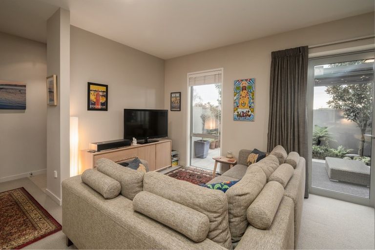 Photo of property in 22 Mona Vale Avenue, Riccarton, Christchurch, 8011