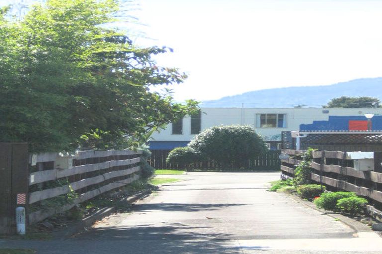 Photo of property in 4/76 Seddon Street, Wallaceville, Upper Hutt, 5018