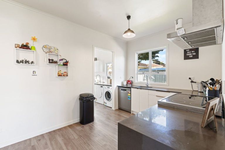 Photo of property in 48b Richmond Street, Waitara, 4320