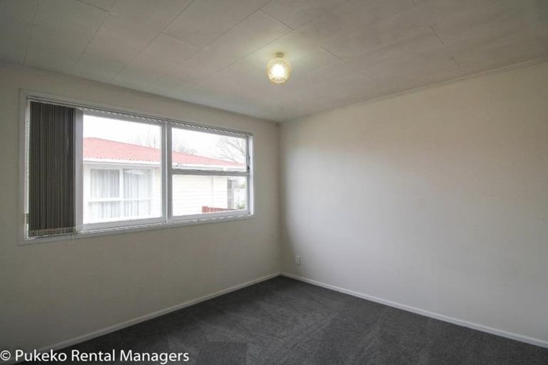 Photo of property in 58 Cramond Drive, Mangere East, Auckland, 2024