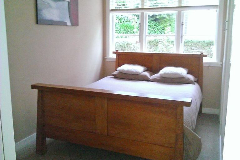 Photo of property in 32 Buckingham Street, Melrose, Wellington, 6023