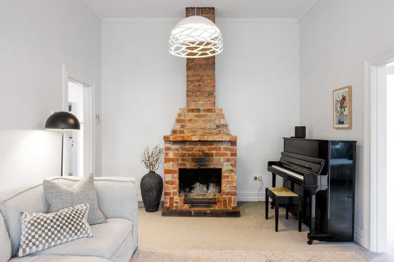 Photo of property in 31 Nixon Street, Hamilton East, Hamilton, 3216