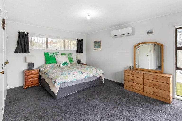 Photo of property in 15 Elmslie Place, Owhata, Rotorua, 3010