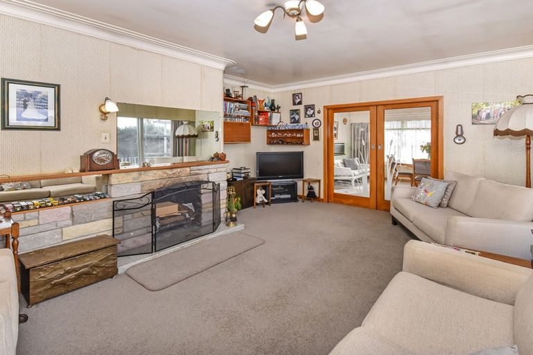 Photo of property in 40 Shirley Avenue, Papakura, 2110