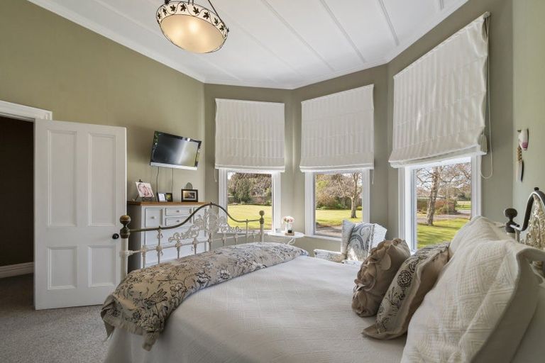 Photo of property in 19 Johnson Street, Bulls, 4818