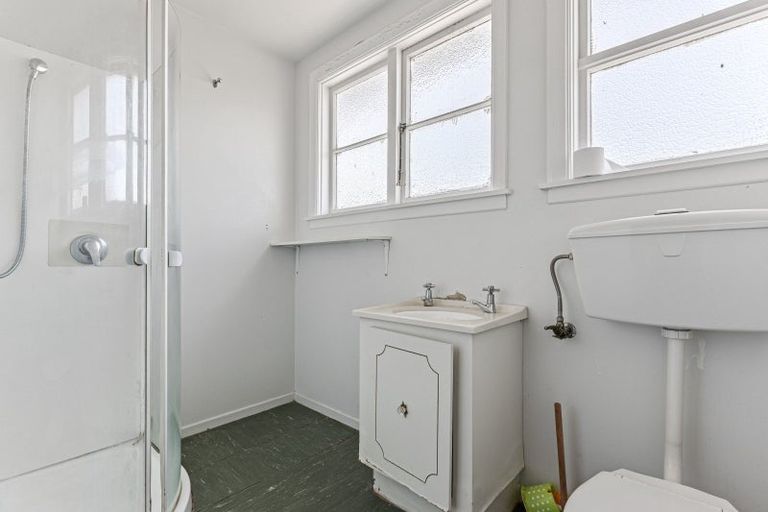 Photo of property in 42 Princes Street, Waikari, 7420