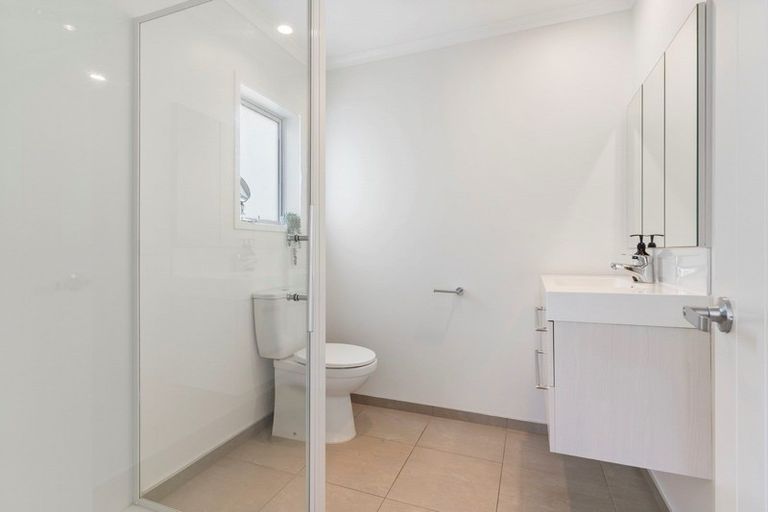 Photo of property in 22 Rire Hau Lane, Pyes Pa, Tauranga, 3112