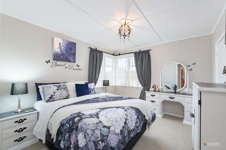 Photo of property in 1 Butler Street, Naenae, Lower Hutt, 5011