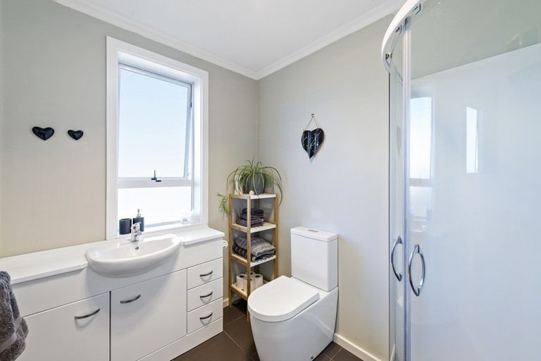 Photo of property in 19 Manchester Street, Tinwald, Ashburton, 7700