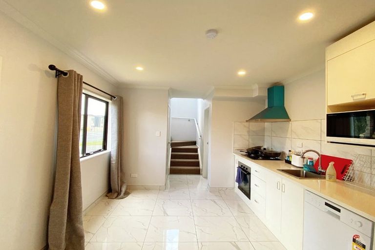 Photo of property in 2/105 Knighton Road, Hillcrest, Hamilton, 3216