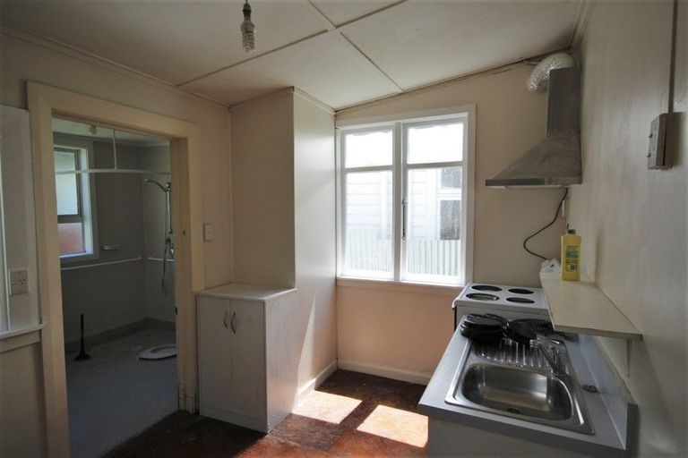 Photo of property in 16 Peter Street, Caversham, Dunedin, 9012