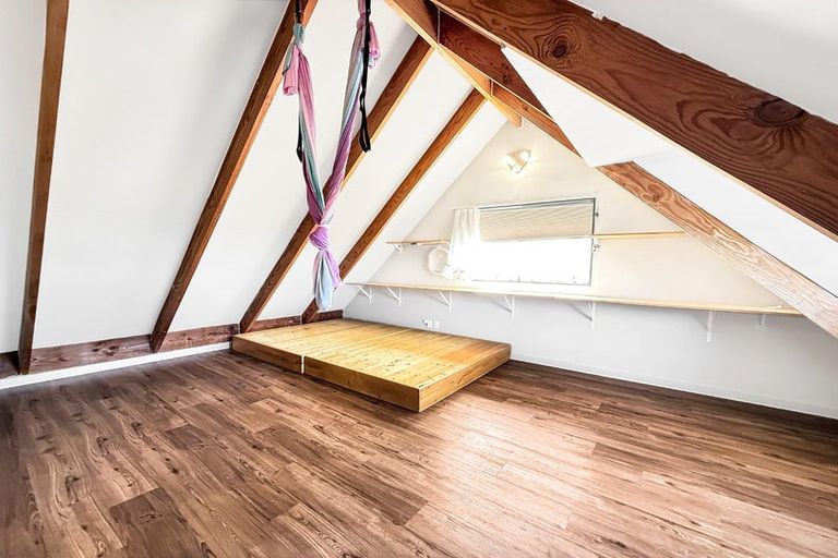 Photo of property in 118b Hepburn Road, Glendene, Auckland, 0602