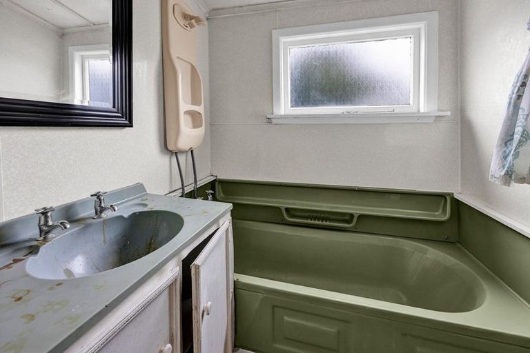 Photo of property in 51a Union Street, Hawera, 4610