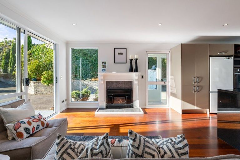 Photo of property in 69 Thatcher Crescent, Crofton Downs, Wellington, 6035