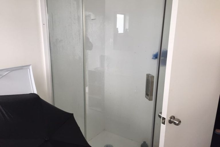 Photo of property in 8 Burbridge Road, Favona, Auckland, 2024