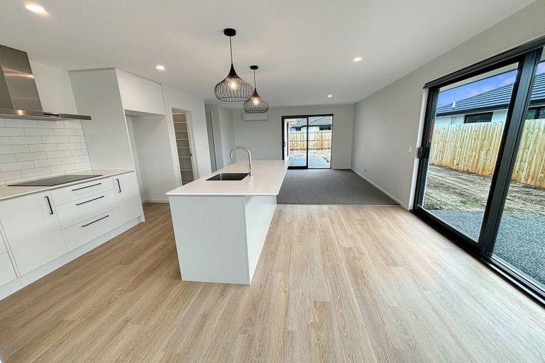 Photo of property in 22 Songpa Street, Halswell, Christchurch, 8025